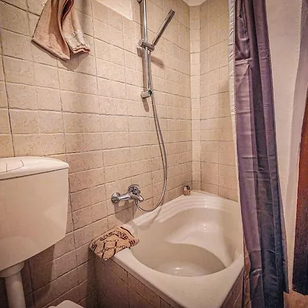 Trullo Originale Di شقة ألبيروبيللو